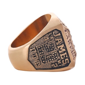 Anneaux de champion JAMES 23 personnalisés en usine 2020, anneau en alliage plaqué or de haute qualité classique pour les cadeaux d'anniversaire des fans - Product Image 4