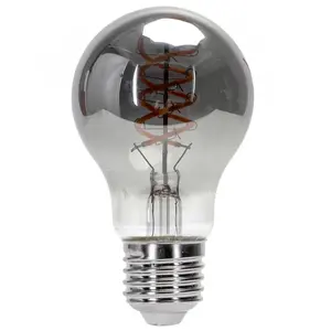 Bombilla LED de filamento A60 E27 4W ahumada, de bajo consumo, ideal para ambientes cálidos y decoración vintage. - Product Image 1