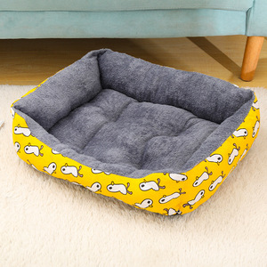 Wholesale Modern Cartoon Square Candy-Colored Small and Medium-sized <strong>Dog</strong> <strong>Heating</strong> <strong>Kennels</strong> for Small Animals - Product Image 4