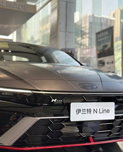 Nuova Auto Hyundai Elantra 2025 1.5L CVT <span class=keywords><strong>GLS</strong></span> - Veicolo a Benzina per Adulti in Promozione - Product Image 3