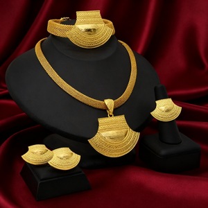 Популярный трансграничный набор украшений из сплава: колье, серьги, браслет, кольцо (4 предмета) в европейском, американском, африканском стиле для невесты - Product Image 3