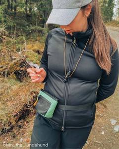 Free sample Wholesale <b>Dog</b> <b>Treat</b> Bag Multi-Purpose Portable Puppy <b>Treat</b> <b>Pouch</b> 3 Ways to Wear With Waist Belt Shoulder Strap - Product Image 5