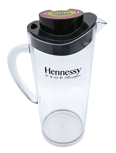 Pichet à eau gazeuse classique en plastique écologique avec couvercle - Product Image 5