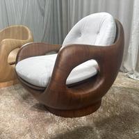 Fauteuil Lounge en Bois Design Nordique, Style Minimaliste Créatif avec Accoudoirs pour se Détendre dans le Salon, Style Scandinave