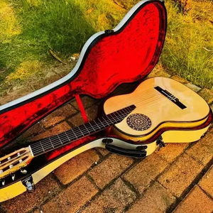 K-990 tout solide 39 pouces <span class=keywords><strong>haut</strong></span> <span class=keywords><strong>de</strong></span> <span class=keywords><strong>gamme</strong></span> <span class=keywords><strong>classique</strong></span> pour Swiss Moon épicéa Top et Sparrow Eye bois d'érable arrière <span class=keywords><strong>guitare</strong></span> faite à la main - Product Image 1