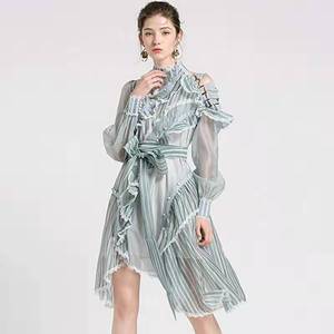 Vestiti delle Donne della molla O Collo <span class=keywords><strong>Maniche</strong></span> <span class=keywords><strong>Lunghe</strong></span> <span class=keywords><strong>In</strong></span> Pizzo Trim Ruffles A Strisce Di Modo Asimmetrico Abiti Firmati - Product Image 2
