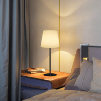 Lampe de table LED RGB moderne rechargeable et étanche pour restaurant, camping en extérieur, chambre à coucher, salle de lecture, décoration, vente chaude, fonction flexible