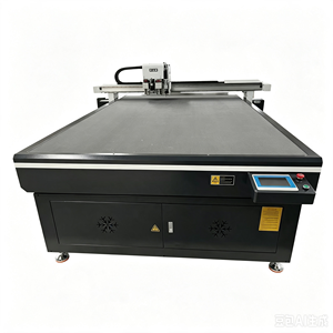 เครื่องตัดวัสดุฉนวนสำเร็จรูปพร้อมเครื่องมือตัดแบบวีคัท - Product Image 2