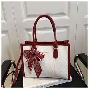 Bolso retro de color sólido, bolso de hombro cruzado informal de gran capacidad para mujer - Product Image 2