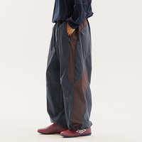 Outdoor Schnelltrocknende Faltenhose mit Mittlerer Taille Fallschirmjäger-Stil Wasserdicht & Winddicht mit Kordelzug Unisex
