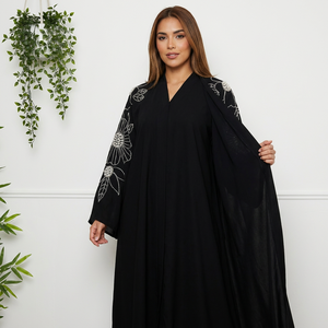 Robe Abaya Longue et Ample en Polyester de Luxe de Haute Qualité pour Femme, Motif Tie-Dye Violet, Manches Longues avec Bordure Noire, Idéale pour l'Aïd et le Ramadan - Product Image 1