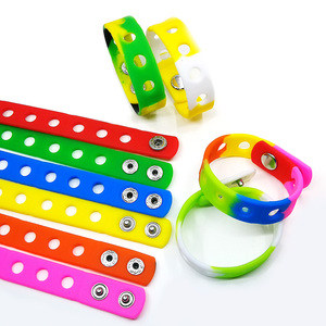 Braccialetti in PVC in Offerta, 9 Colori, 21CM, Gioielli per Bambini, Ciondolo alla Moda, Giocattolo <span class=keywords><strong>da</strong></span> Polso in Gomma Morbida, Adatto per Charm <span class=keywords><strong>da</strong></span> Scarpe, Regalo per Bambini - Product Image 2