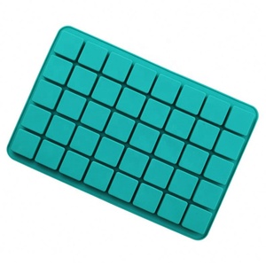 Moule en résine de silicone 40 cavités Nicole Square Rectangle Shape, moules à chocolat en silicone, bac à glaçons en silicone - Product Image 5