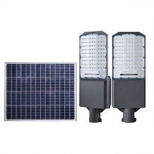 ไฟถนนโซลาร์เซลล์ LED กันน้ำกลางแจ้ง IP65 สำหรับใช้ในพื้นที่ชนบท/ลานบ้าน ให้แสงสว่างกว้างมุมกว้างสามด้านพิเศษ - Product Image 1