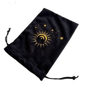 Sacs en velours personnalisés 7*9cm pour bijoux avec impression de logo, mini-sacs en velours gris de luxe avec cordon de serrage pour l'emballage de bijoux - Product Image 2