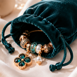 Bolsa de terciopelo con cordón para regalo, de lujo, para pulseras, colgantes, amuletos y joyería, venta al por mayor de fábrica - Product Image 2