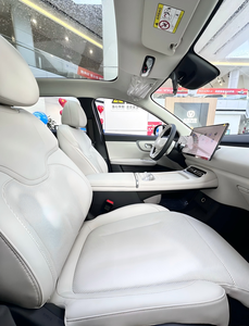 Autos Eléctricos Usados Tipo Sedán de 5 Asientos con Faros LED, Interior Iluminado, Volante a la Izquierda, Compactos, en Venta a Precios Accesibles - Product Image 3