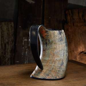 Taza rústica ecológica de cuerno para beber cerveza, cerveza sin burbujas, hidromiel y festivales - Uso vikingo medieval - Product Image 1
