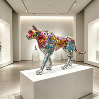Grande sculpture de léopard en acier inoxydable pour extérieur, statue d'animal abstraite en métal ajouré, décoration artistique pour jardin et place publique, personnalisable