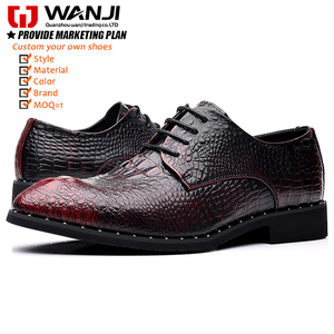 Nieuwe trendy herenschoenen met veters, luxe stijl, slijtvast, veelzijdig, spitse neus, bruidsschoenen - Product Image 1