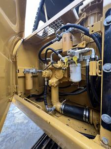 รถขุด CAT 325D มือสอง ขนาดกลาง-ใหญ่ สำหรับงานก่อสร้างขนาดกลาง-ใหญ่  แบบตีนตะขาบ สีเหลือง-ดำ - Product Image 4