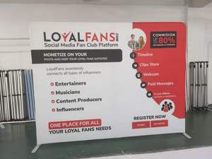 Backdrop Display Pameran Dagang Photo Booth Kain Tension Ukuran 10X8ft yang Dapat Disesuaikan - Product Image 5