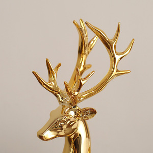 Decoración de Ciervo Chapado en Oro, Estilo Nórdico, Arte en Resina Sintética, Decoración Navideña para el Hogar, Adorno para Sala de Estar - Product Image 4