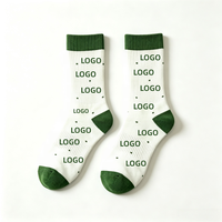 Chaussettes de sport athlétiques unisexes en jacquard entièrement couvrantes avec logo personnalisé OEM, chaussettes de course en coton de créateur, chaussettes de compression pour le sport