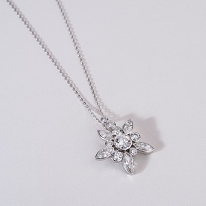 จี้เพชรเลี้ยงในห้องปฏิบัติการสุดหรูหรา พร้อมสร้อยคอทองคำ 14K สำหรับผู้หญิง เครื่องประดับชั้นดี ประดับเพชรระยิบระยับ สวยงามเหนือกาลเวลา - Product Image 5