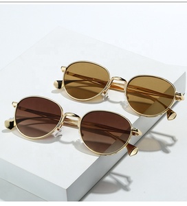 Nouvelles lunettes de soleil unisexes vintage rondes en métal 2025, lunettes de soleil personnalisées avec logo, vente en gros - Product Image 2