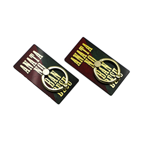 Anillo de Lujo para Teléfono Celular con Diseño Dorado y Cristal, Soporte para el Dedo - Product Image 1