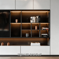 Unit TV Dinding Kayu Putih Modern Dengan Rak Display LED dan Perapian Elektrik Ruang Tamu Minimalis