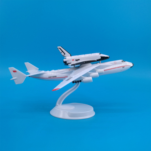 Modelo de Avión Antonov 225 de 21 cm con el Transbordador Espacial <span class=keywords><strong>Buran</strong></span>, Escala 1/400, Decoración de Escritorio de Resina Fundida a Presión con Soporte de Exhibición - Product Image 4