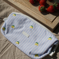 Bolso de Mano Personalizado con Bordado y Estampado de Rayas Azules y Blancas, Bolso de Maquillaje Living La Vida Lemon