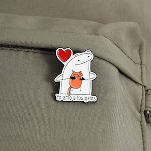 Flock Meme Figürü Kedi Emaye Rozetleri Komik İspanyolca Yo Amo a Los Gatos Yaka Broşu Toptan Satış - Product Image 3