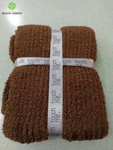 Magic Green Super Soft Luxury USA Superventas Color café Más nueva tecnología Hilo de plumas de punto Manta para adultos - Product Image 5