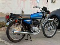 Moto HondaA CG125 125cc avec une vitesse maximale de plus de 100 km/h