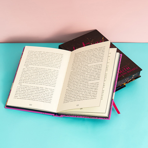 Vente directe usine : <span class=keywords><strong>Romans</strong></span> en gros, livres imprimés à couverture souple avec bords dorés, papier offset et carton - Product Image 2