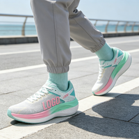 Chaussures de course respirantes à haute élasticité avec logo personnalisé OEM ODM, baskets de sport légères et amortissantes