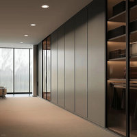 Armoire coulissante moderne en bois de haute qualité avec éclairage LED, portes en verre, personnalisation complète pour la maison et la chambre