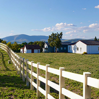 Clôture de ranch à 3 rails en PVC blanc pour chevaux, poteaux et rails en vinyle pour fermes et enclos