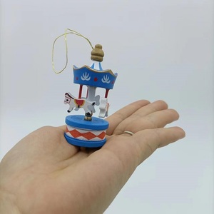 Carrousel en Bois Décoration de Noël Ornements Mini Pendentif Suspendu Manège Décoration d'Arbre de Noël Style <span class=keywords><strong>Vintage</strong></span> - Product Image 4