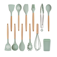 Batterie de cuisine 12 pièces en gros Ustensiles de cuisine en silicone antiadhésif de qualité alimentaire avec manche en bois pour la cuisine à domicile