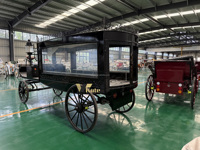 Cercueil électrique de haute qualité de style européen, chariot funéraire élégant pour le transport de cercueils avec décoration personnalisée