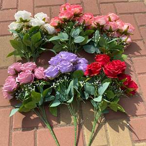 Usine Prix <span class=keywords><strong>De</strong></span> Gros Artificielle Rouge Soie Rose <span class=keywords><strong>Bouquet</strong></span> <span class=keywords><strong>De</strong></span> Mariage Faux Fleur Décoration Fleur - Product Image 4