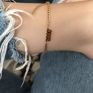 Cavigliera personalizzata all'ingrosso in acciaio inossidabile nome personalizzato particolare anno cavigliera in oro Design <span class=keywords><strong>per</strong></span> donne e ragazze - Product Image 4