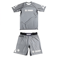 Ensemble de combat MMA personnalisé pour hommes, t-shirt + short, vente en gros, nouvelle tenue d'entraînement d'arts martiaux, ensemble de boxe Muay Thai
