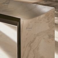 Console moderne de luxe en marbre avec piètement en acier inoxydable doré, table d'entrée, table de couloir étroite