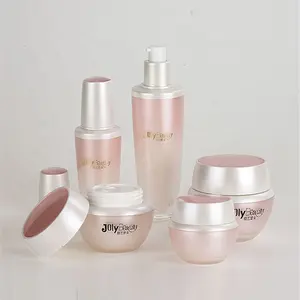 Gradient rosa Hautpflege verpackung maßge schneiderte Kosmetik gläser und Flaschen