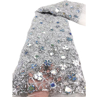 Tissu en dentelle élastique brodé de paillettes 100 % polyester de luxe, motif floral à grandes paillettes pour robes de mariée et usage domestique